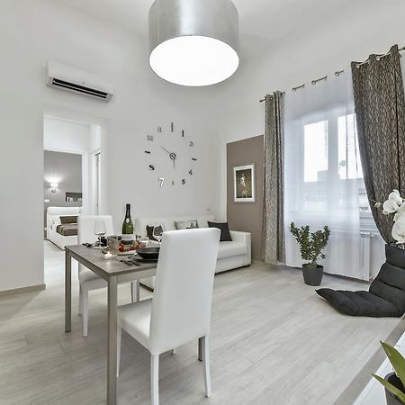 Accademia Apartment ฟลอเรนซ์ ห้อง รูปภาพ